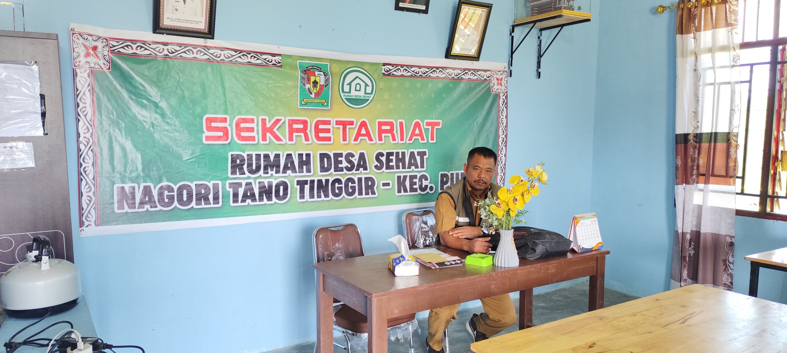 Foto : Pangulu (Kepala Desa) Nagori Tano Tinggir Anju Tondang