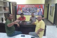 Foto : Temu Ramah Kapolsek Tiga Lingga Iptu Parlindungan Lumban Toruan, Jamu Wartawan Dan LSM Dengan Penuh Kehangatan 
