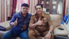 Foto : kiri Parlin Tamba Ketua team investigasi Sumut, kanan plt kadis DPMN Elianto Purba 