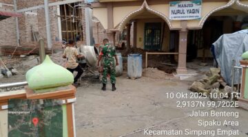 Koramil 11/Simpang Empat Melaksanakan Gotong Royong Pembangunan Masjid Nurul Yaqin.