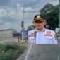 Foto : salah satu Tirffic Light yang berada di lintas parapat dan Kepala Dinas Perhubungan Pematang Siantar. 