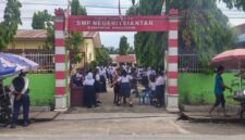 Foto SMP N 1 Siantar yang berada di Bata enam Nagori Sitalasari. 