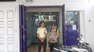 Bhabinkamtibmas Polsek Siantar Barat Sambangi Bank Muamalat, Sampaikan Pesan Kamtibmas