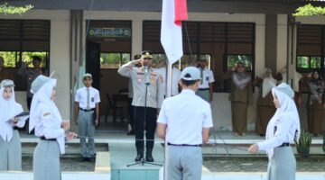 Polres Langkat Tekankan Disiplin, Anti Bullying, Bijak Bermedsos dan Tertib Berlalu Lintas kepada Generasi Z di SMA Persiapan Stabat