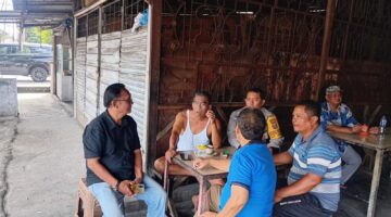 Sampaikan Pesan Kamtibmas,Bhabinkamtibmas Polsek Siantar Timur Sambang Kamtibmas kepada Warga 