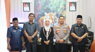 Penuh Keakraban, Kapolres Langkat Bersilaturahmi dengan Ketua DPRD