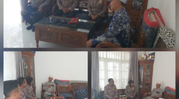 Jalin Silaturahmi, Kapolsek Siantar Utara Kunjungi Ketua Kerumah ketua majelis ulama Kecamatan Siantar Utara