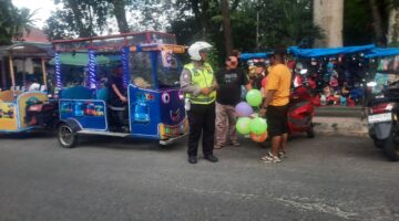 Sat Lantas Polres Pematangsiantar Laksanakan Penertiban dan Berikan Teguran Kepada Odong Odong