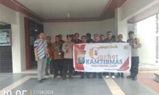 Bhabinkamtibmas Polsek Siantar Barat Minggu Kasih Curhat Kamtibmas di Gereja GKPI Jalan Simbolon 
